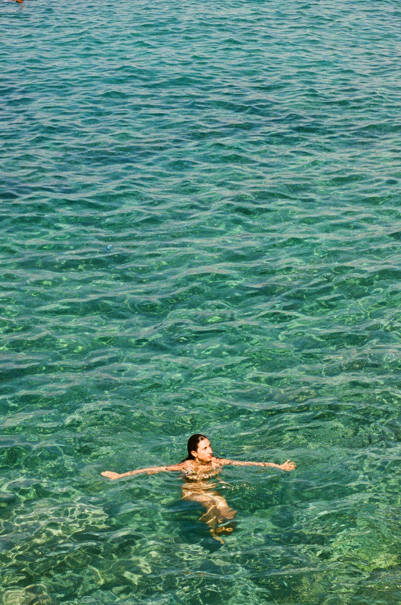 Sospesa nel blu -  35x50 cm